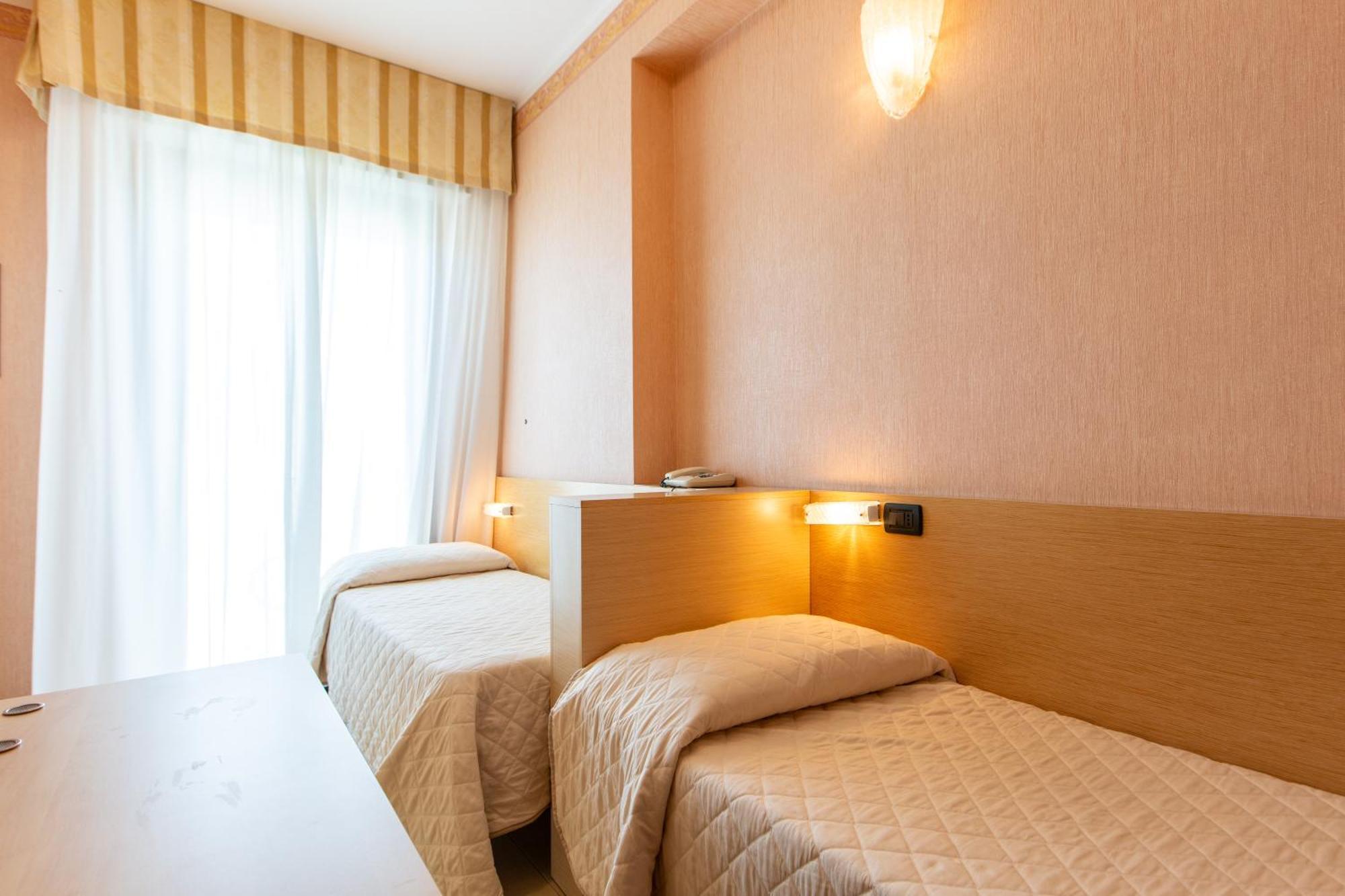 Budget Twin Room,1583659982:JPEG